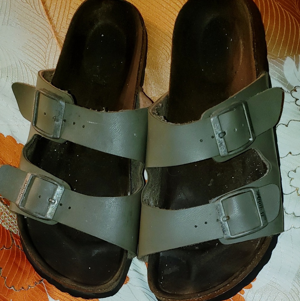 Great Condition Betula Birkenstocks